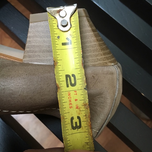 Leather square-toed pumps with low heels - Picture 7 of 8